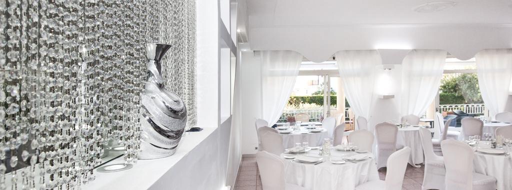 Hotel Sant'Agata SantʼAgata sui Due Golfi المظهر الخارجي الصورة